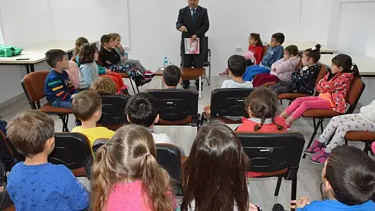 Şahiner, ''Bağımlılıktan kurtulmanın yolu kütüphanelerden geçer''