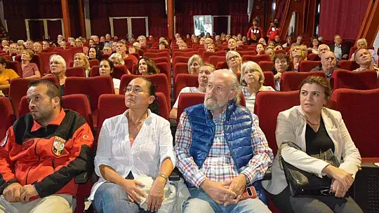 Fethiye AKUT'tan Yerleşik Yabancılara Deprem Semineri