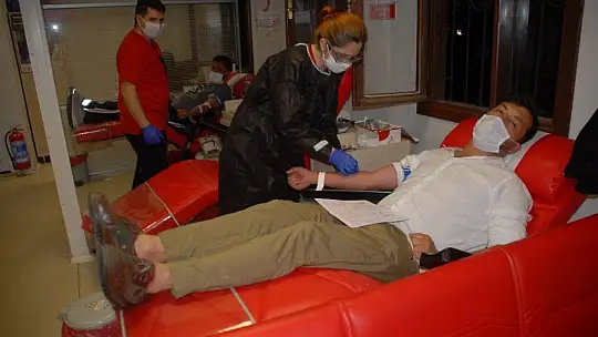 Beşiktaşlılar kan bağışında bulundu