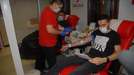 Beşiktaşlılar kan bağışında bulundu