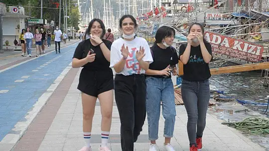 Gençlere 4 Saat İzin Yetmedi