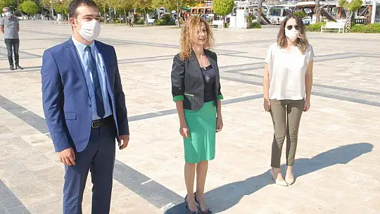 Çevre Haftası dolayısıyla çelenk töreni düzenlendi