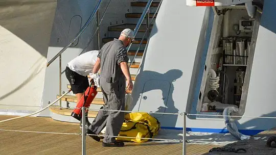 'Mayan Queen' Fethiye'de gün boyu yakıt aldı