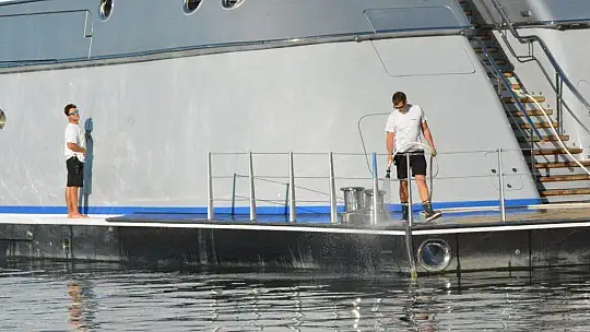 'Mayan Queen' Fethiye'de gün boyu yakıt aldı