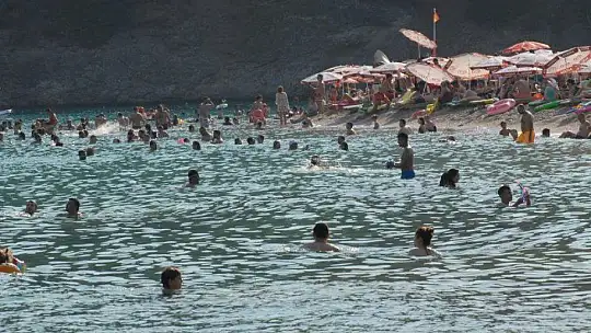 FETHİYE'DE BAYRAM YOĞUNLUĞU