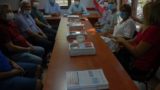 Kaymakam Fırat'tan CHP İlçe Örgütü'ne iade-i ziyaret 