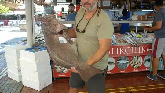 DEV ÇİÇÖZ BALIKLARI YÜZLERİ GÜLDÜRDÜ