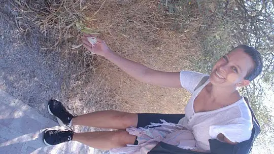 Koruma altında bulunan kum zambakları açtı