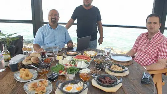 2. SAYIDA AYIN KONUĞU KAYMAKAM FIRAT