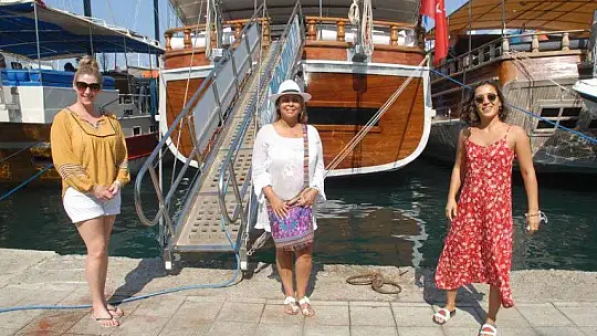 LİVERPOOL BELEDİYE BAŞKANI ROTHERY EŞSİZ GÜZELLİKTEKİ KOYLARI GEZDİ