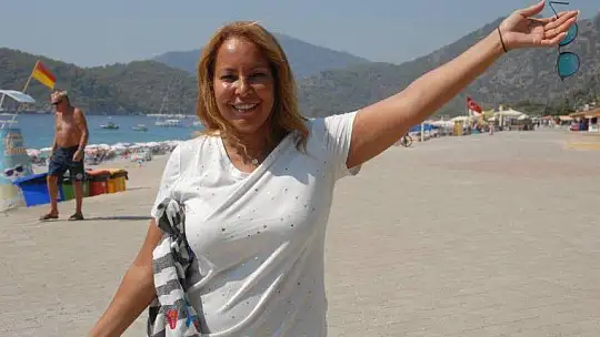 LİVERPOOL BELEDİYE BAŞKANI YAMAÇ PARAŞÜTÜ İLE UÇTU