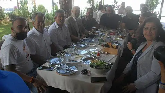 GALATASARAY MAÇI ÖNCESİ MORAL ORGANİZASYONU