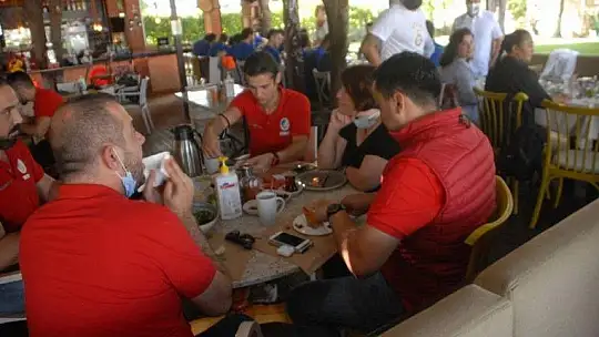 GALATASARAY MAÇI ÖNCESİ MORAL ORGANİZASYONU