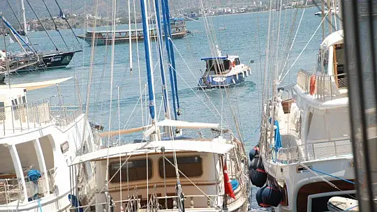 Deniz Turizmi Başladı