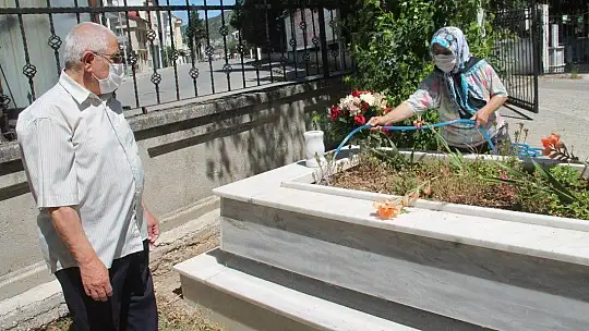 Şehit Ailelerinin Hüzünlü Bayramı