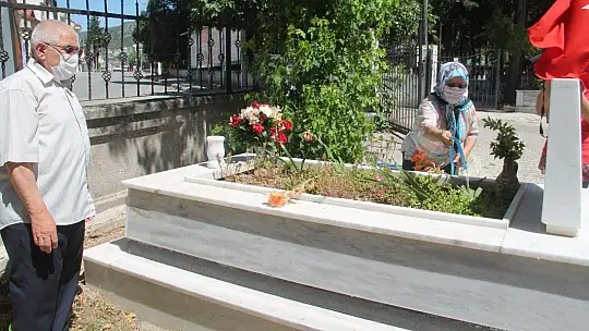 Şehit Ailelerinin Hüzünlü Bayramı