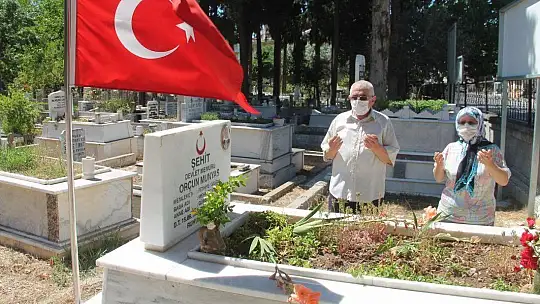 Şehit Ailelerinin Hüzünlü Bayramı