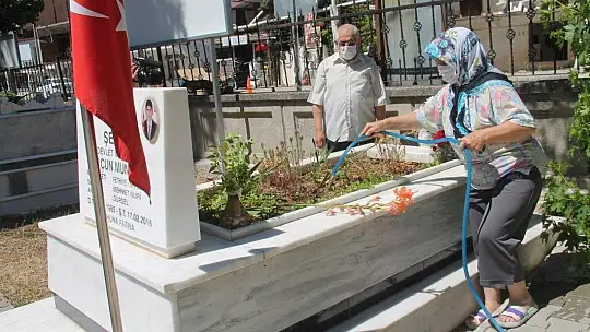 Şehit Ailelerinin Hüzünlü Bayramı