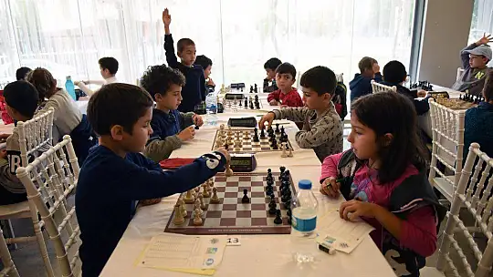 Fethiye Belediyesi Satranç Turnuvası Başladı