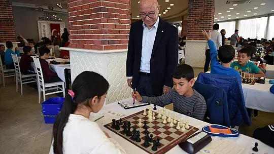 Fethiye Belediyesi Satranç Turnuvası Başladı