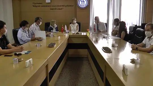 BAŞKONSOLOS ZEREC, BAŞKAN ÇIRALI İLE BİR ARAYA GELDİ