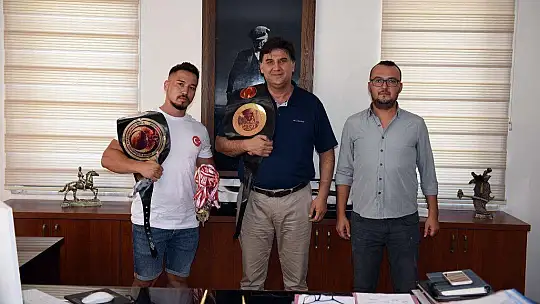 Fethiyeli sporcu Alcu'dan, Karaca'ya ziyaret