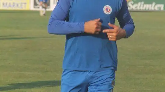 Kurtuluş, 'Kulüpler ve futbolcular mağdur oldu'