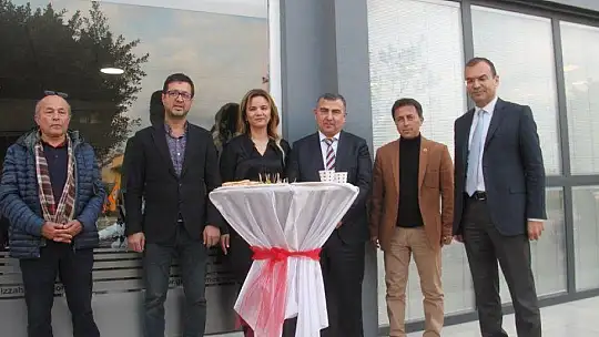 Gizza Homes 3. yılını kutladı