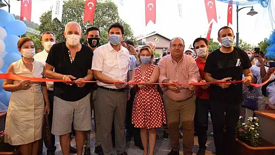 GÖCEK'TE HALUK LEVENT RÜZGARI ESTİ