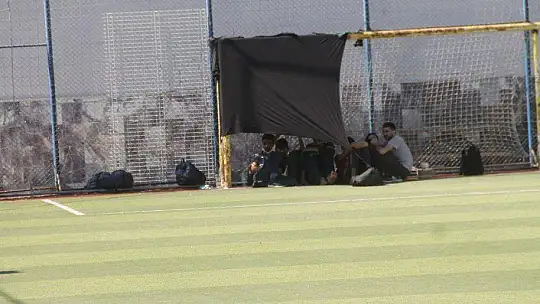 Fethiye'de ormanlık alanda 54 kaçak göçmen yakalandı