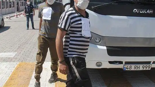 Fethiye'de ormanlık alanda 54 kaçak göçmen yakalandı