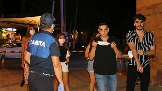 Göltürkbükü ve Yalıkavak'ta Covid-19 denetimi