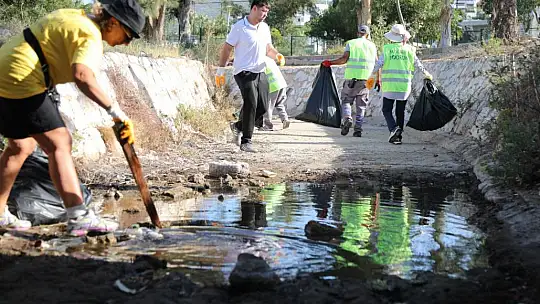 Gümbet Dolgu Alanı Temizlendi