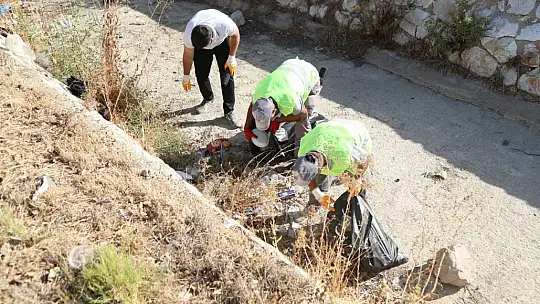 Gümbet Dolgu Alanı Temizlendi