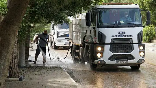 70 personel ile her gün mıntıka temizliği gerçekleşiyor 