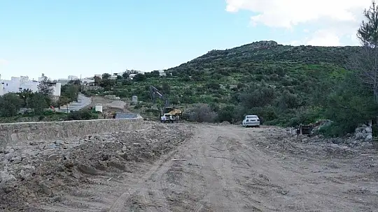 Gündoğan ve Küçükbük'te yol çalışmaları devam ediyor