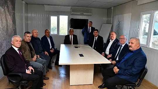 Karaca, 'Cumhuriyet tarihinin en büyük yatırımlarını yapıyoruz'
