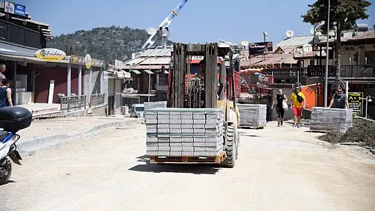 Hisarönü'nde üstyapı çalışması başladı