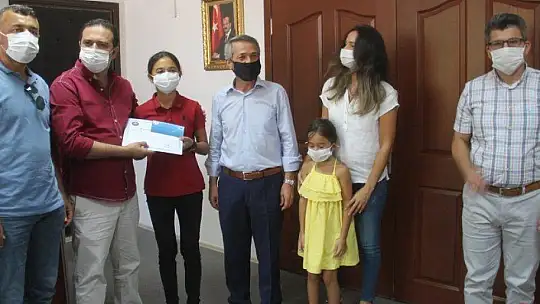 Başarılı Öğrenciler Altınla Ödüllendirildi