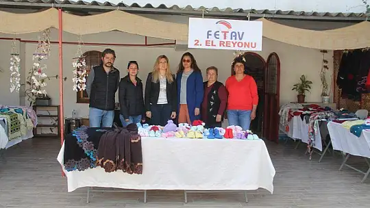 200 öğrenciye burs sağlıyorlar