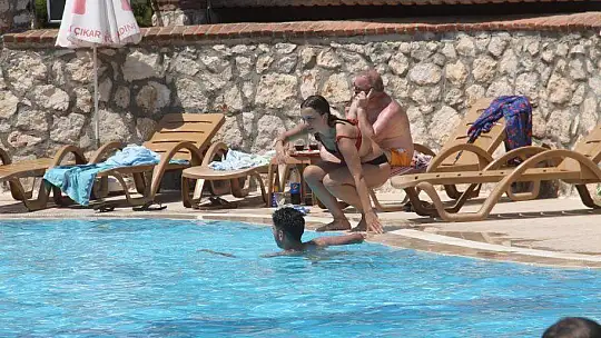 Çadırcı, 'İngiltere'den Dalaman'a her gün 30 uçak iniyor'