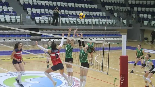 Fethiye'nin Sultanları ilk yarıyı yenilgisiz kapattı 3-0