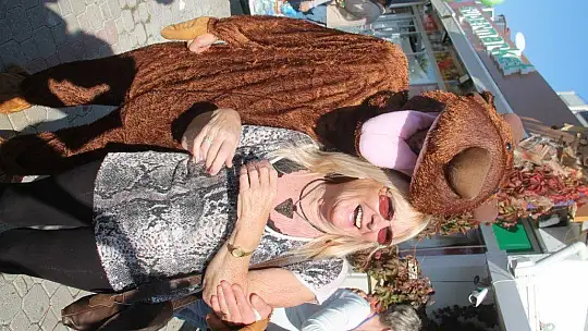 Christmas pazarı Fethiye'yi canlandırdı