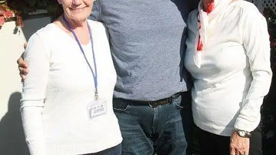 Christmas pazarı Fethiye'yi canlandırdı