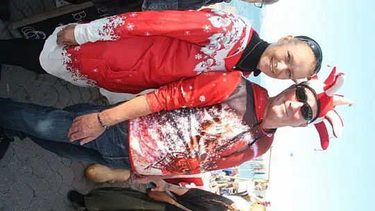 Christmas pazarı Fethiye'yi canlandırdı