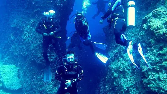 FETHİYE'DE DALIŞ MERKEZLERİ FAALİYETLERİNE KONTROLLÜ BAŞLADI