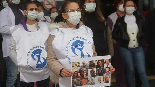 Sağlık Çalışanları Fethiye'de de Seslerini Yükseltti