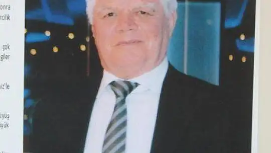 Babası adına kütüphane yaptırdı 