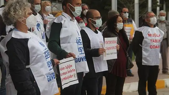 Sağlık Çalışanları Fethiye'de de Seslerini Yükseltti