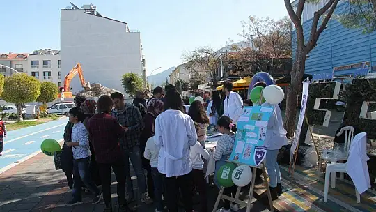 Yeşilay'ı anlattılar